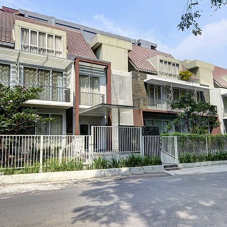 Sampit Residence Managed By Flat06 Джакарта Екстер'єр фото